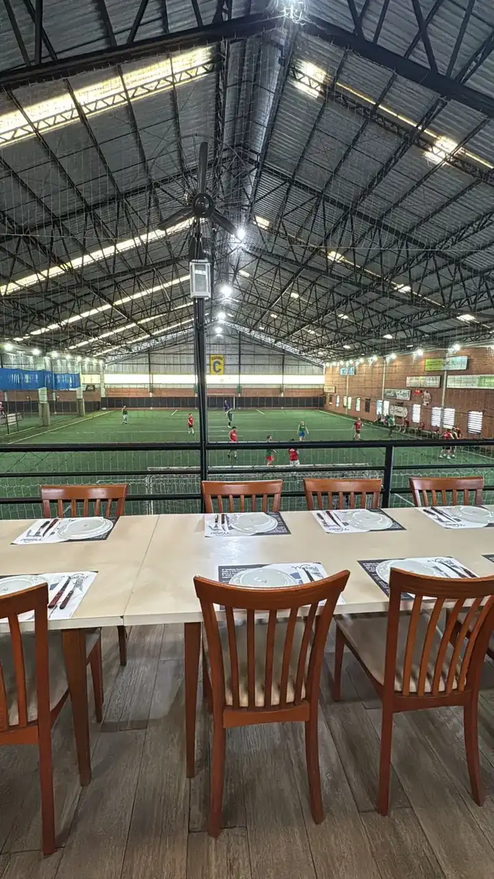 Churrasqueira nas quadras de Futebol